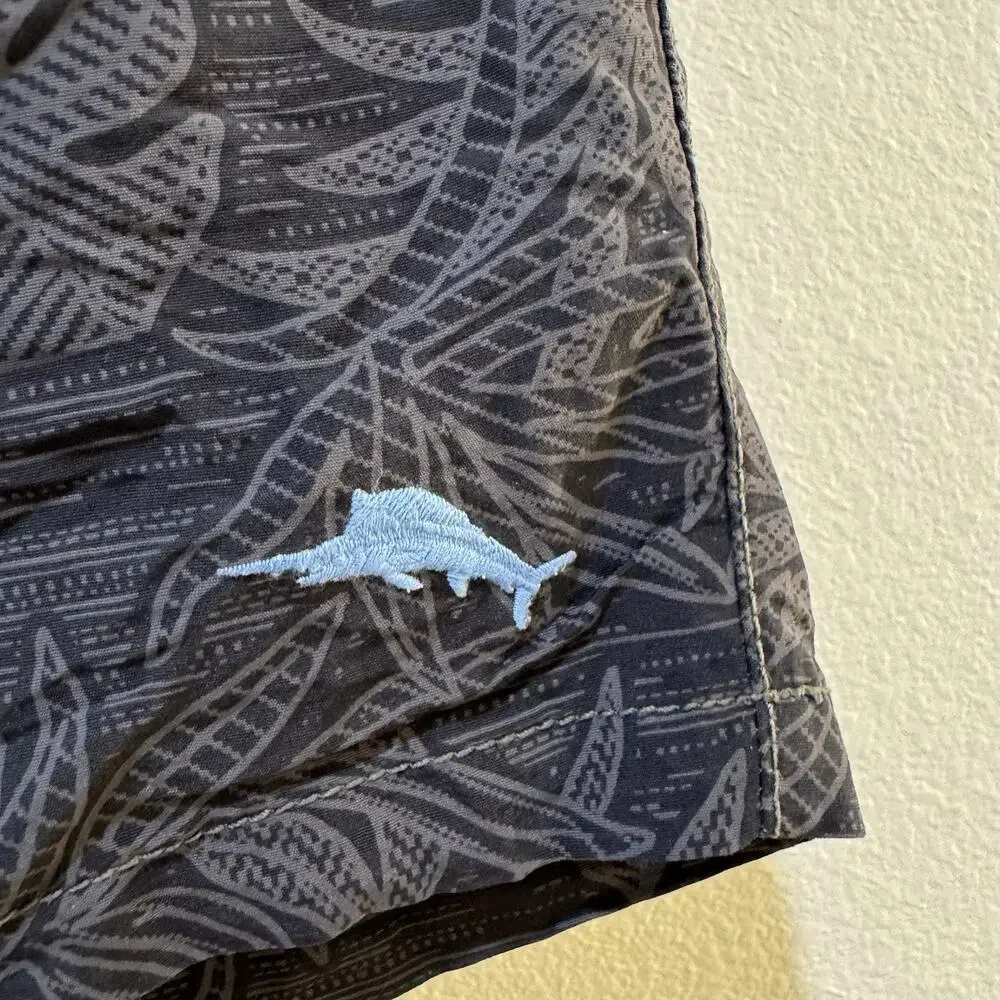TOMMY BAHAMA NAPLES SANTIAGO PALMS SWIM TRUNKS SZ M $118